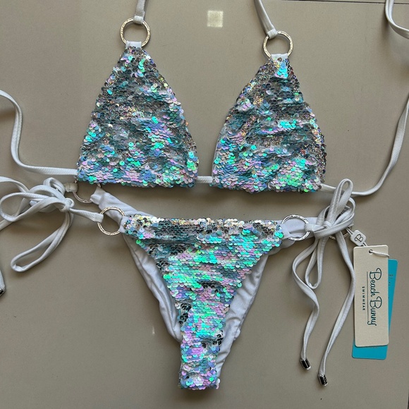 Beach Bunny Siren Song Swimsuit - Picture 1 of 4